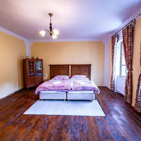 Holiday Home Banska Stiavnica Appartement Banská Štiavnica